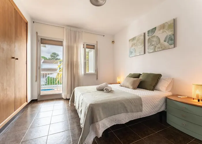 Holiday home Julia Cap Wifi Pool Salou